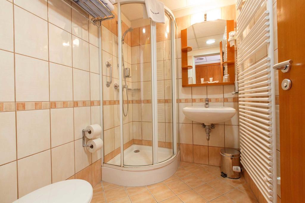 Kehida Hertelendy Haz Hotel Kehidakustány Exterior foto